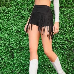 🔥🔥FRINGE SUEDE SHORT 🤠